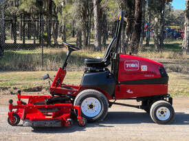 Toro GroundsMaster 3280 D Front Deck Lawn Equipment - picture1' - Click to enlarge