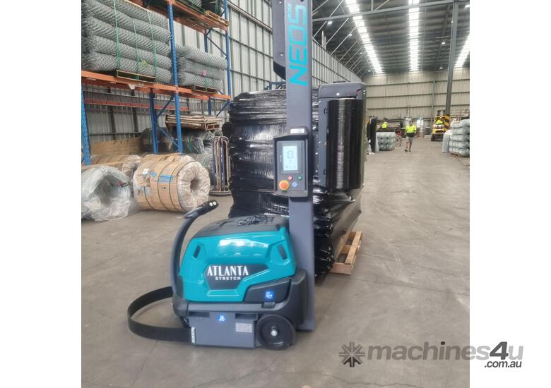 Neos Pallet wrapping robot