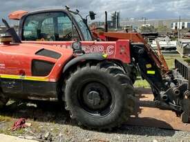 2011 MANITOU MT 732 TELEHANDLER - picture0' - Click to enlarge