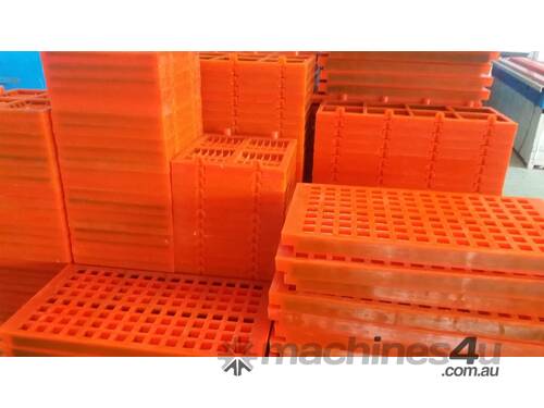 POLYURETHANE SCREENS