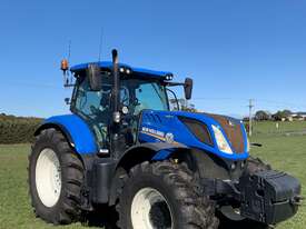 2017 New Holland T7.230 - picture0' - Click to enlarge