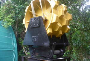 New 25-50 ton (100/90/80mm pin) 810mm Excavator Compaction Wheel New 25-50 ton (100/90/80mm pin) 810mm Excavator Compaction Wheel