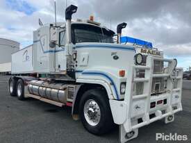 2001 Mack Titan Prime Mover Sleeper Cab - picture0' - Click to enlarge