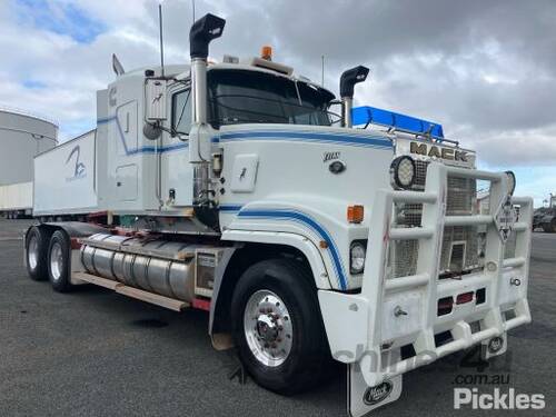 2001 Mack Titan Prime Mover Sleeper Cab