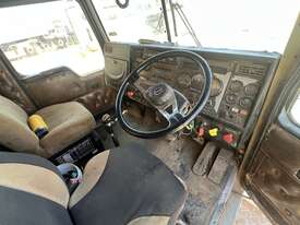 1999 Kenworth T950 Diesel - picture1' - Click to enlarge