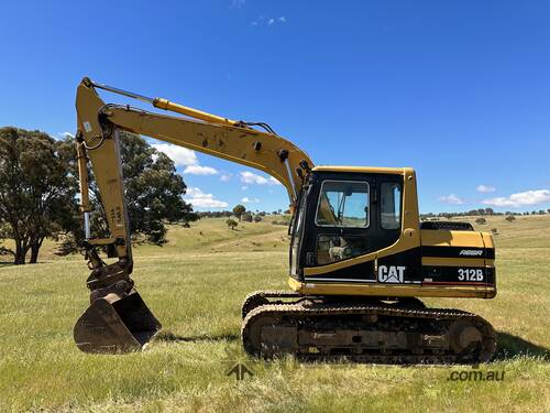 CAT 312B Excavator