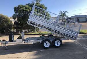 Maxi Box Tipper Trailer $13,990+GST or around $69 per week on finance