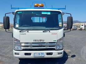 Isuzu NQR 450 - picture0' - Click to enlarge