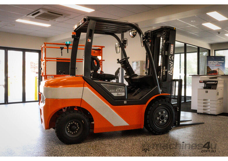 caption Baoli KBD 2.5 Tonne Forklift - With Shock-Resistant Clear Polycarbonate Cover
