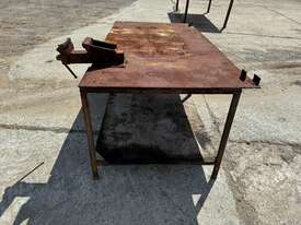 Steel Bench with Vice - picture0' - Click to enlarge