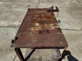 Steel Bench with Vice - picture1' - Click to enlarge