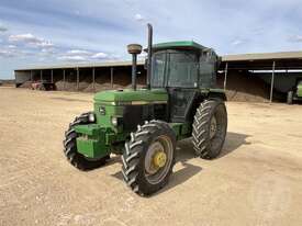 John Deere 2850 FWA - picture1' - Click to enlarge