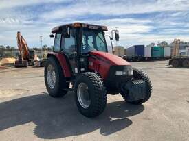Case JXU105 4WD Tractor - picture0' - Click to enlarge