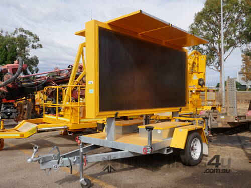 2021 VARIABLE MESSAGE BOARD AD ENGINEERING AD320 PLANT TRAILER