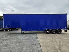 2004 Maxitrans ST3 Tri Axle Drop Deck Curtainside B Trailer - picture2' - Click to enlarge