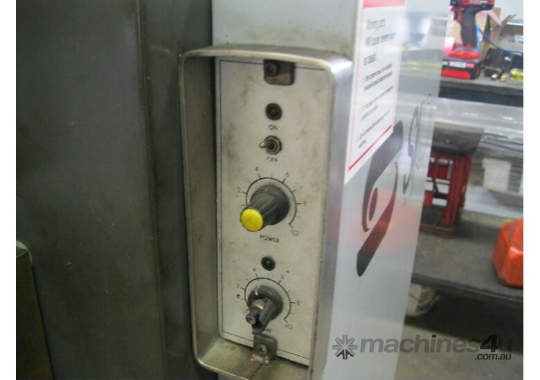 caption SIP Italian 20 KVA Pneumatic Spot Welder