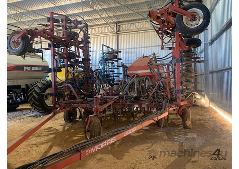 caption 2002 Morris 9000 Air Drills
