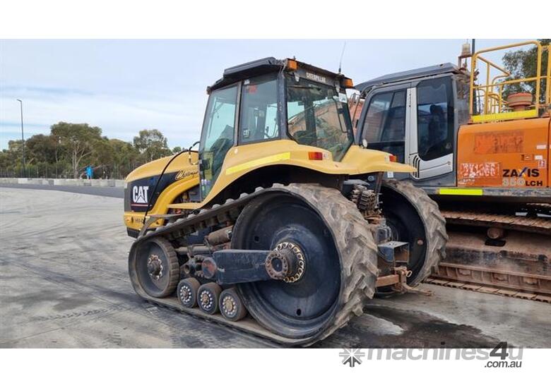 caption Caterpillar Challenger