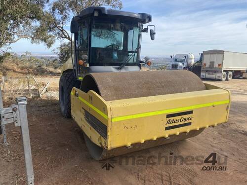 2017 Dynapac CA3500D Articulated Smooth Drum Roller