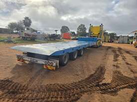 Kenworth K104B With Tilt & Slide Trailer - picture2' - Click to enlarge