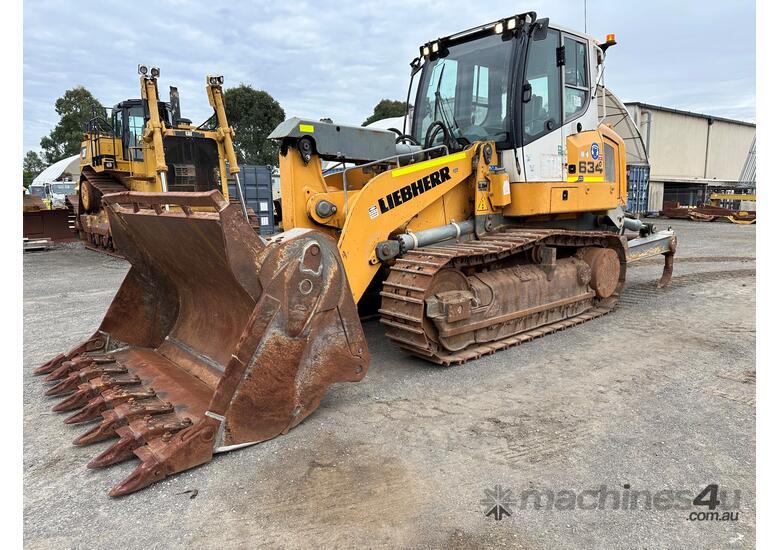 caption 2014 Liebherr LR634 Crawler Loader - Ready for Work!