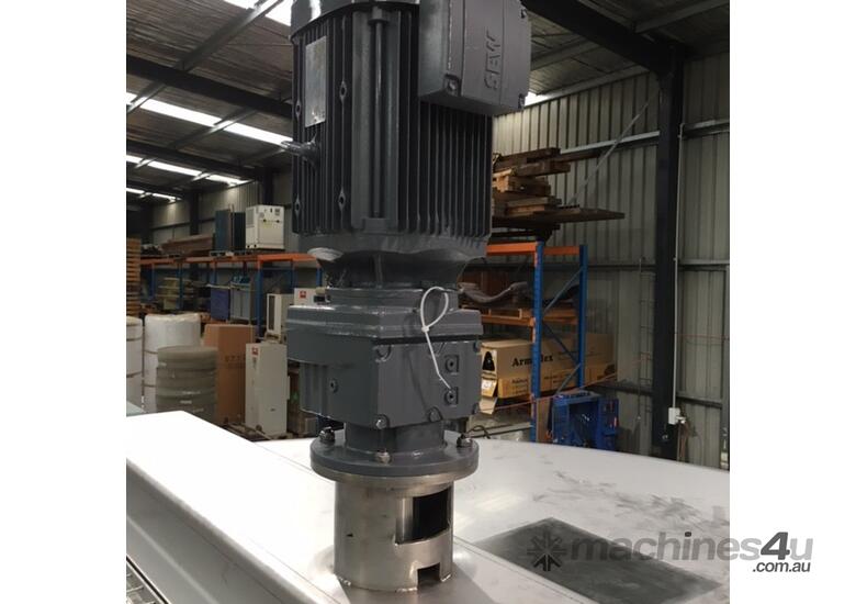 caption Single Skin 8000lt Stainless Steel Chemical Mixing Tank