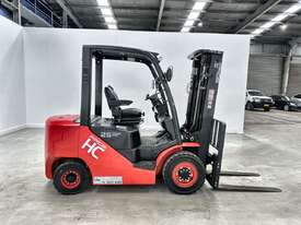 2020 Hangcha Pride CPCD25 XW33F Ride-On Diesel Forklift - picture1' - Click to enlarge