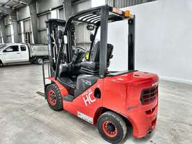 2020 Hangcha Pride CPCD25 XW33F Ride-On Diesel Forklift - picture2' - Click to enlarge