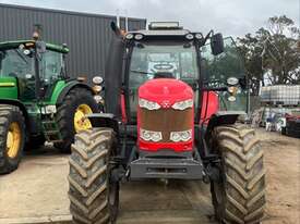 Massey Ferguson 7715 Utility Tractors - picture0' - Click to enlarge