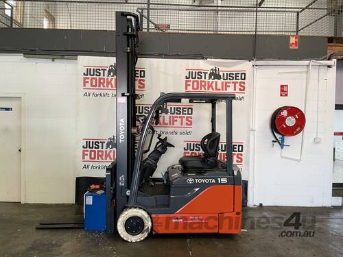 caption TOYOTA 8FBE15 57206 1.5 TON 1500 KG CAPACITY ELECTRIC FORKLIFT 5000 MM 2 STAGE MAST