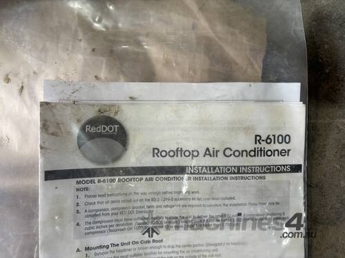 RedDot R-6100 Rooftop Air Conditioner (Near New)