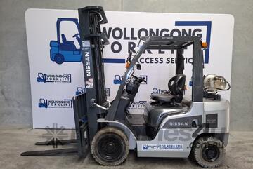 Wollongong Forklift: 2014 Nissan 2.5T LPG, 3-Stage Standard Mast, 6m Lift!