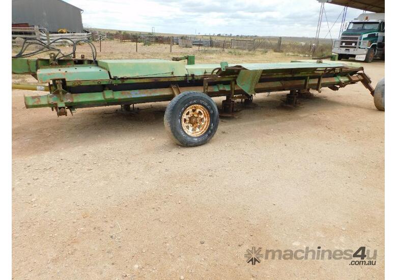 caption Loxton slasher 18'