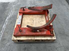 Westco Fork Mounted Drum Grabber - picture0' - Click to enlarge