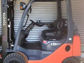 1.8T Toyota Forklift   - picture0' - Click to enlarge