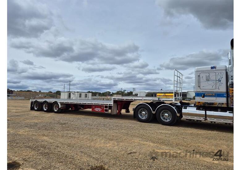 caption 2009 SOTHERN CROSS DROPDECK