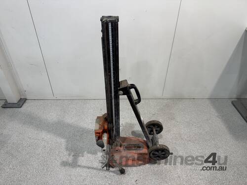 caption Bayer BAY650 Core Drill Stand