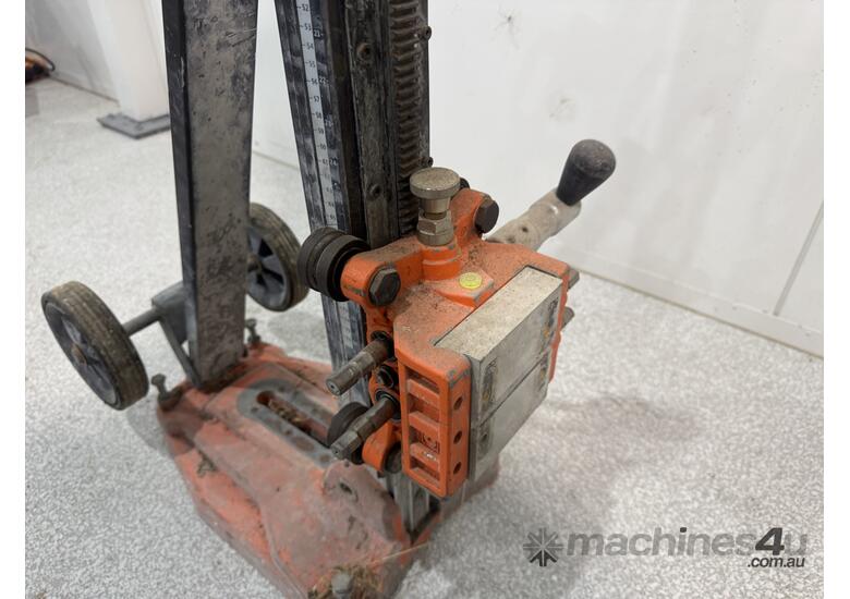 caption Bayer BAY650 Core Drill Stand