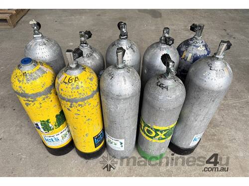 caption QTY OF ALLY ALUMINIUM TANKS