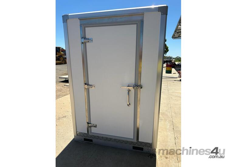 Freezer / Cooler Room