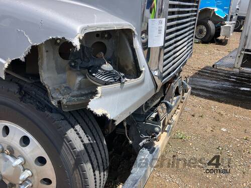 2014 Freightliner Century Class FLX 6x4 Sleeper Cab Prime Mover