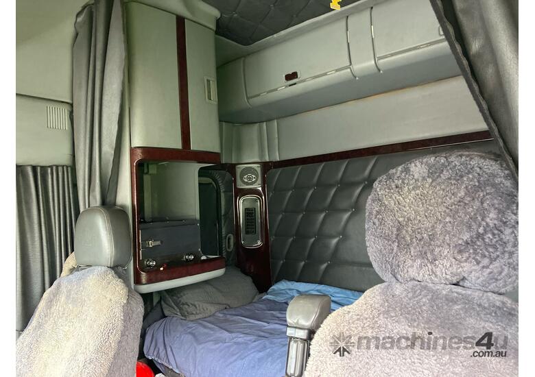 2014 Freightliner Century Class FLX 6x4 Sleeper Cab Prime Mover