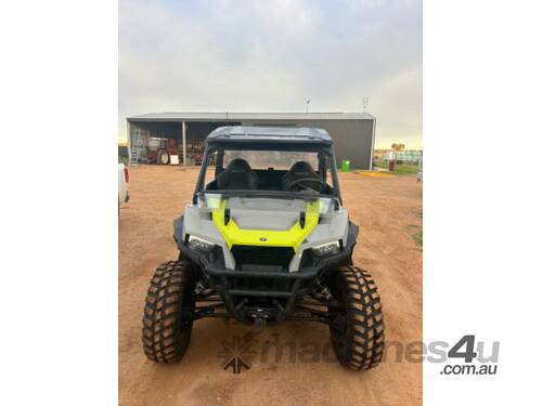 caption 2023 Polaris General XP