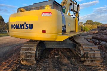 2017 KOMATSU PC270-8 WITH GRAB AND SAW