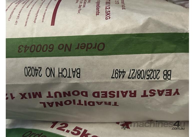 caption Approx 26x Poula 12.5 klg Traditional Yeas Raised Donut Mix