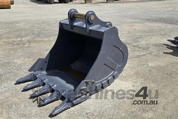 2024 warrior BUCKET GP