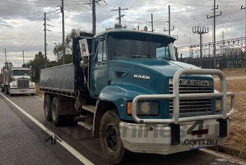 Mack METRO-LINER Tipping tray Truck Mack METRO-LINER Tipping tray Truck