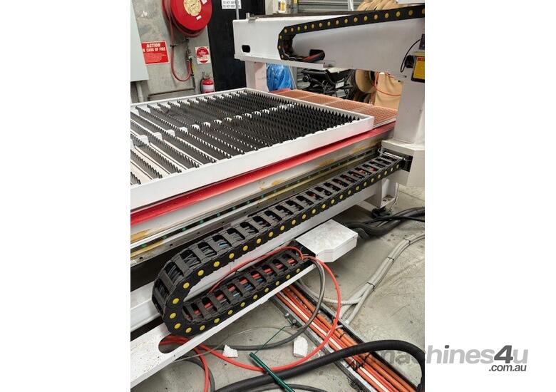 caption As New Omni 1325 CNC Router Plasma Complete with Precision Head and Cutting Tooling