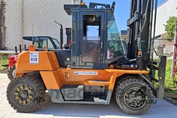 Wollongong Forklift: Toyota 10T Diesel, 2-Stage Standard Mast, 5m Lift!