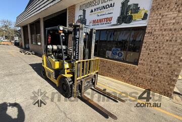 2.5 Tonne Hyundai Forklift For Sale